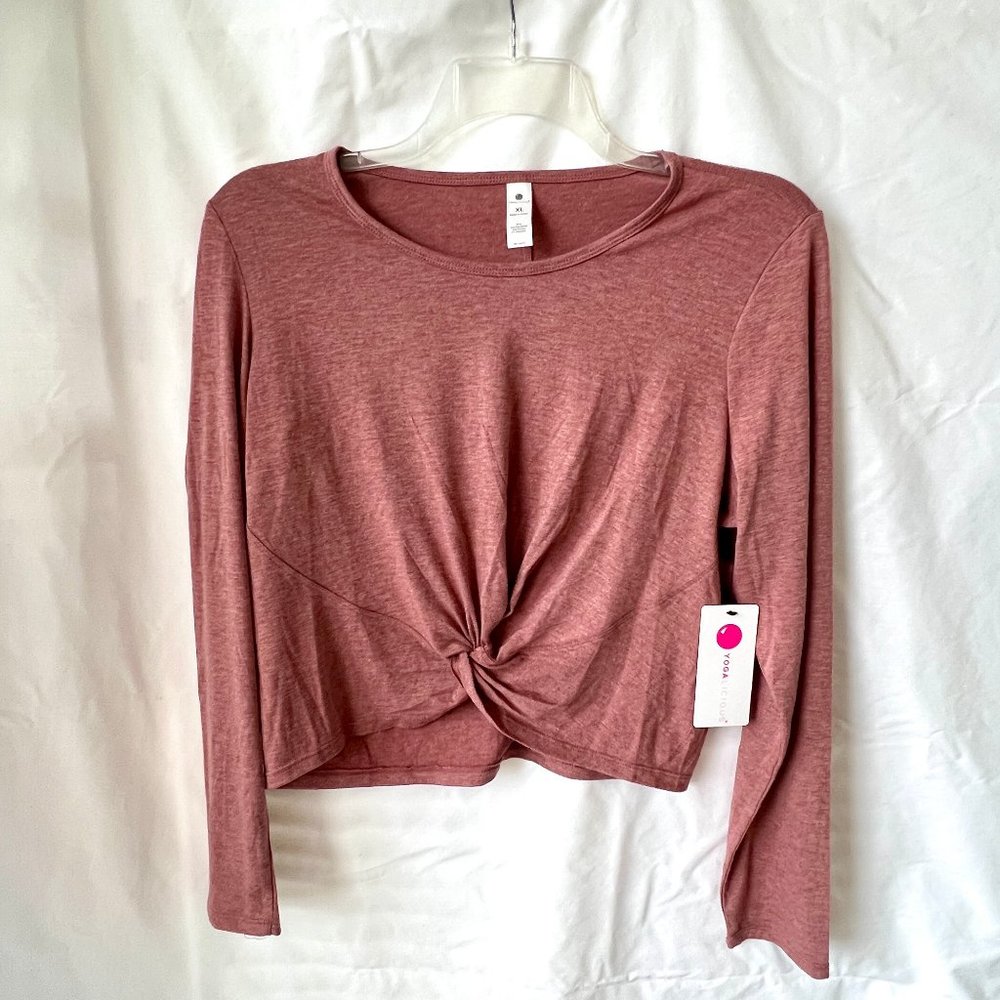 New Yogalicious top, Terracotta Pink, Knotted Front, Size XL!